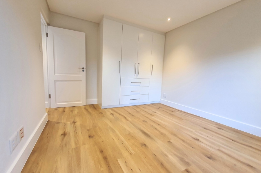 4 Bedroom Property for Sale in Vierlanden Western Cape